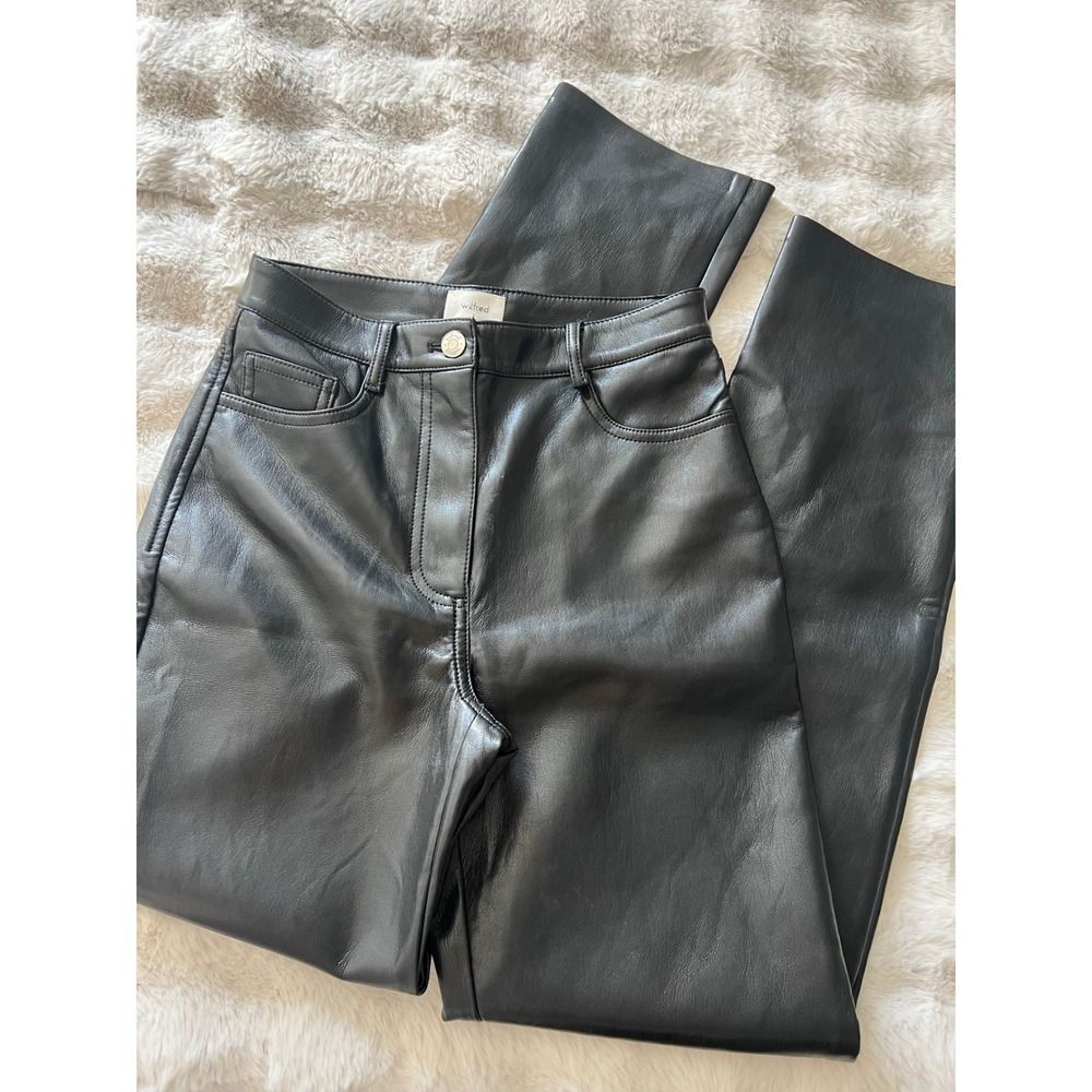 Aritzia Wilfred Black Vegan Leather High Waist Straight Pants Size‎ 0